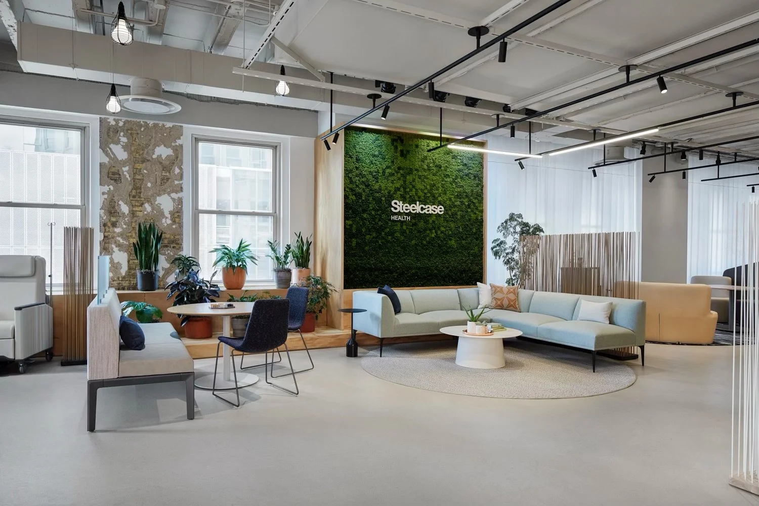 230606 NeoCon4997.jpeg