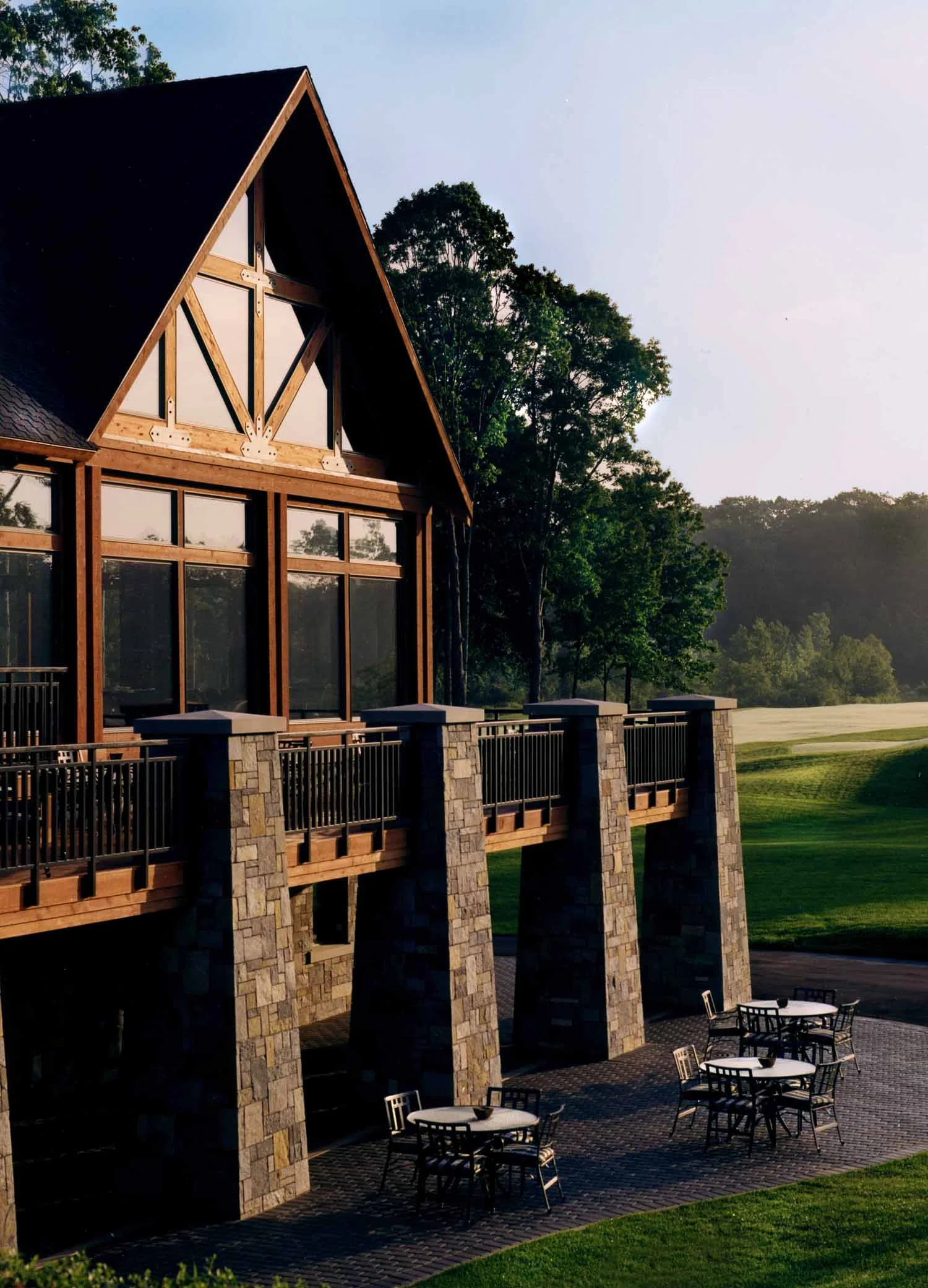 Lost_Dunes_Club_house.jpg