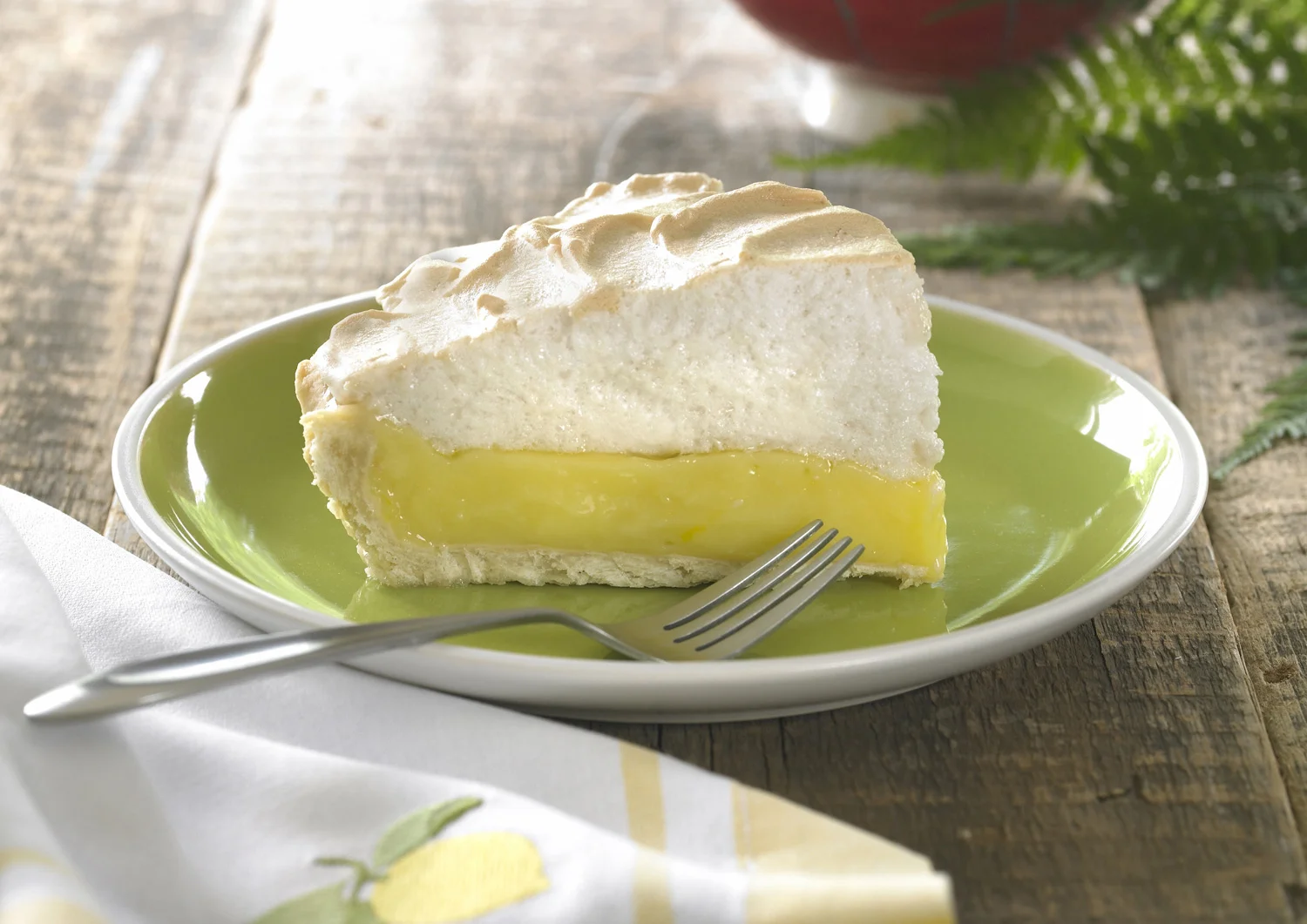 Lemon_Merengue_PieQ.jpg