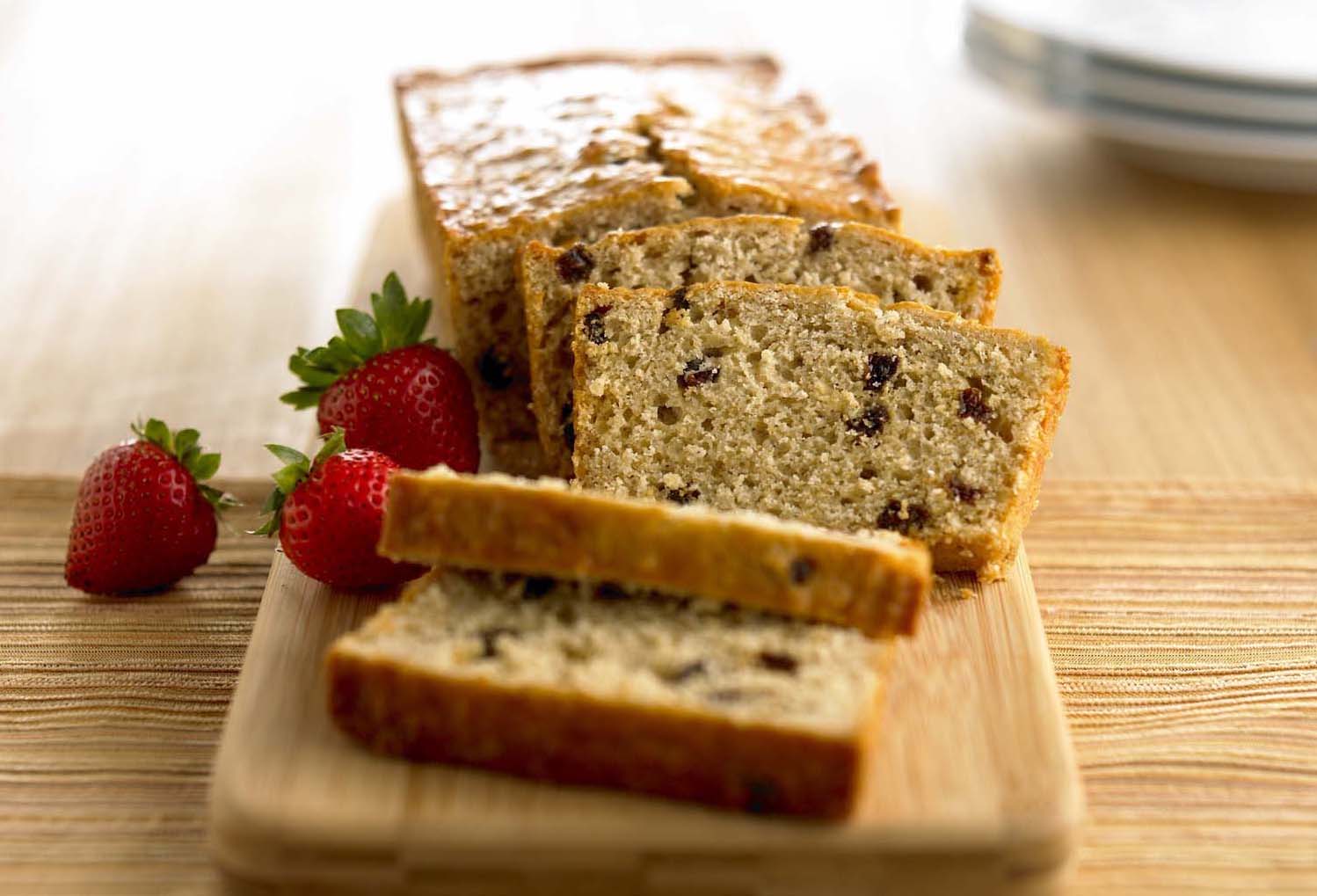 Low_Fat_Oat_Raisin_Bread__1.jpg