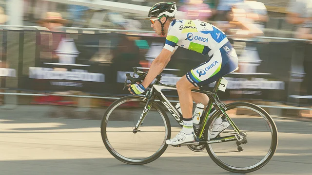 8336811513_aeb3eb7dee_z (cycling)