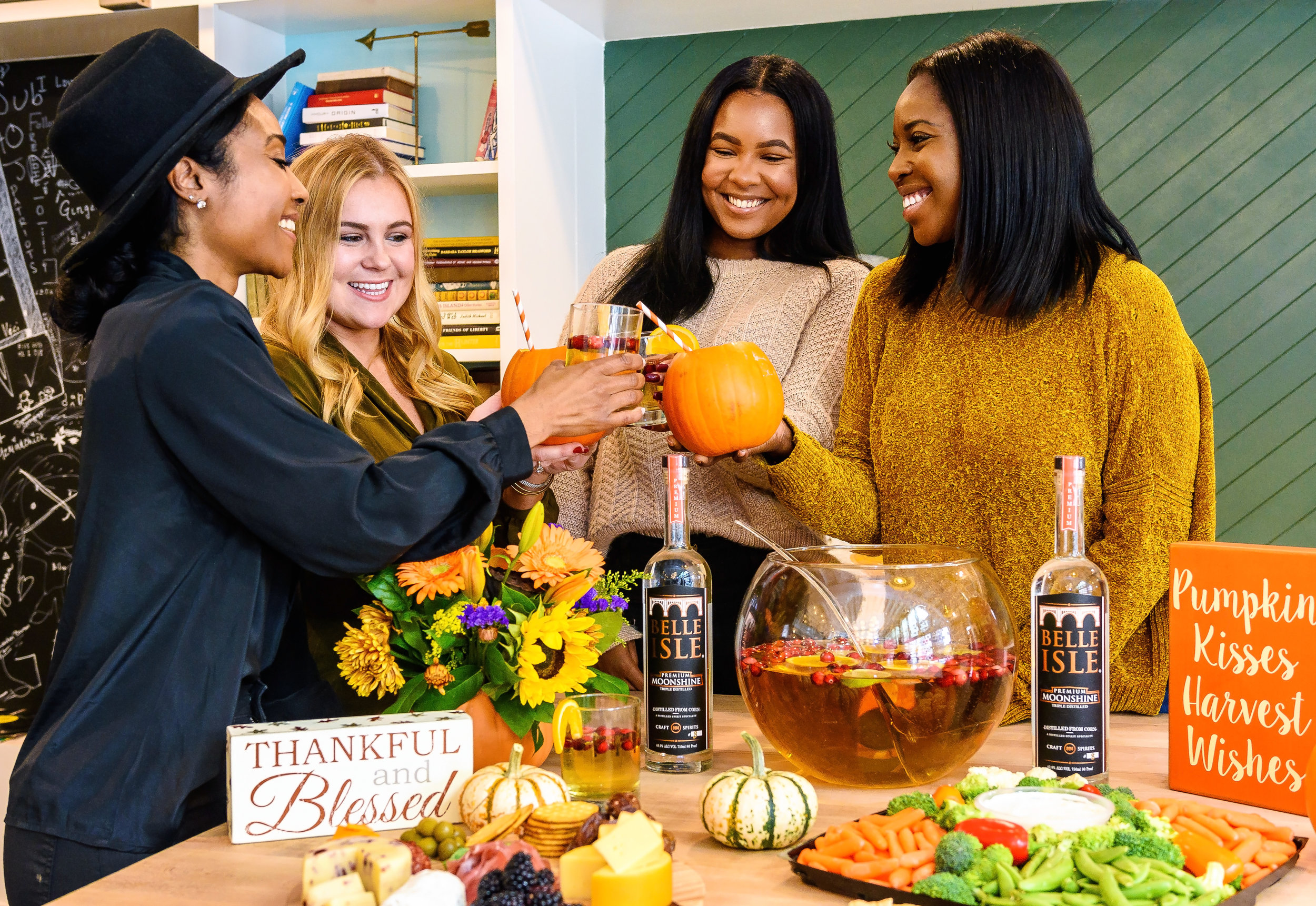 How to Setup a Holiday Mimosa Bar - Eating With Erica