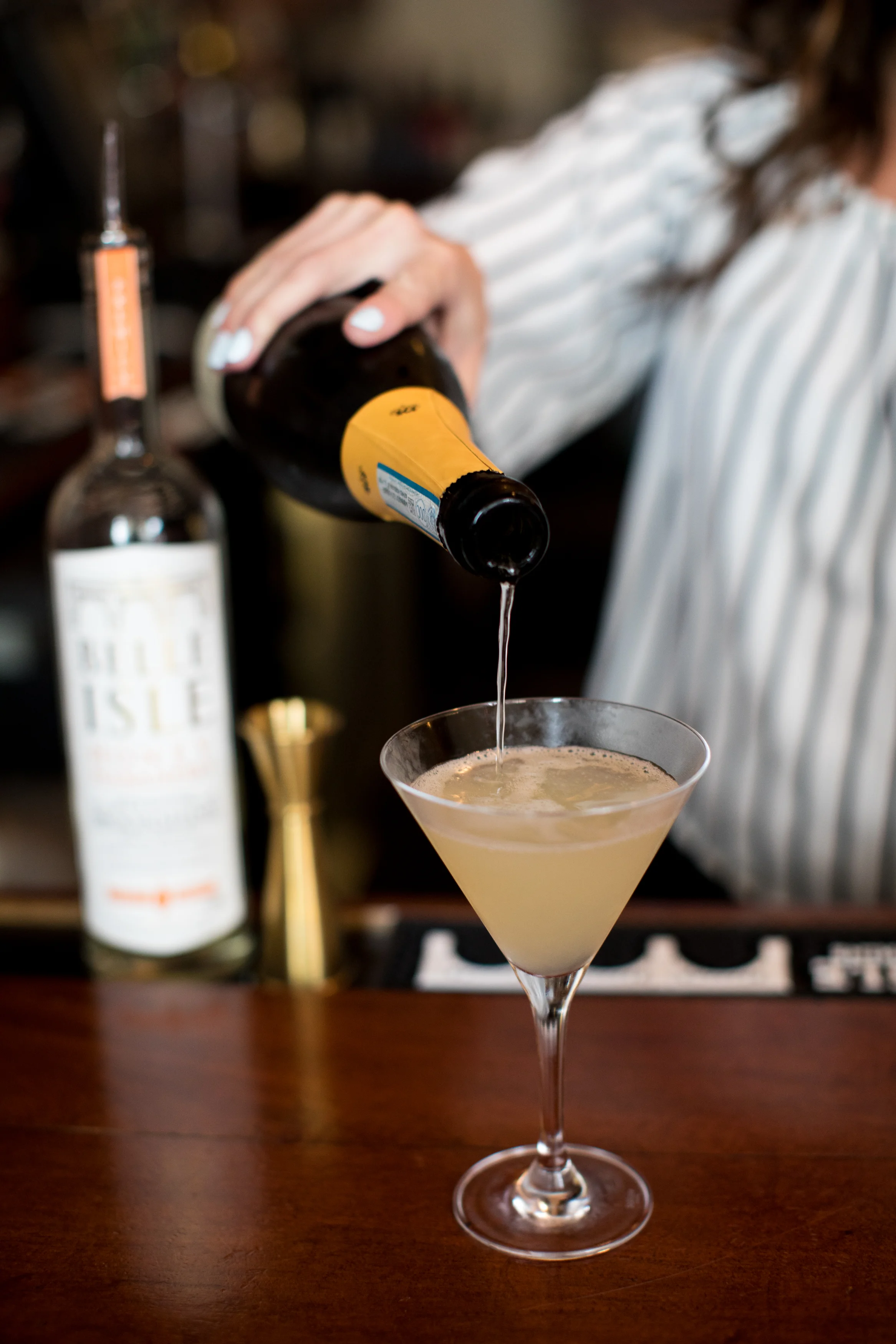 180306_BelleIsleBook_OakSteakhouse_027.jpg