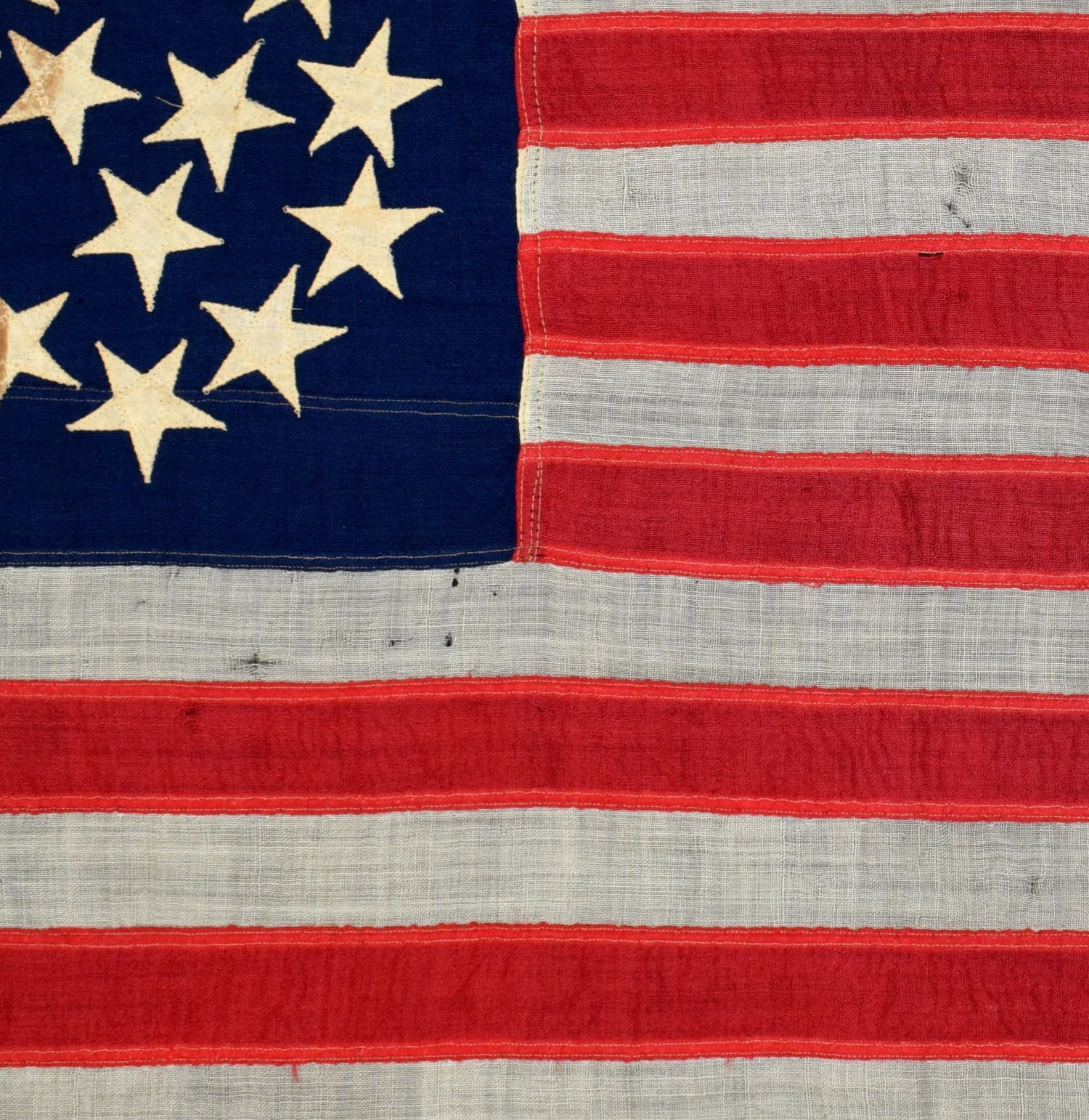 4. 13 Star Flag with Wreath and Three Center Stars.jpg