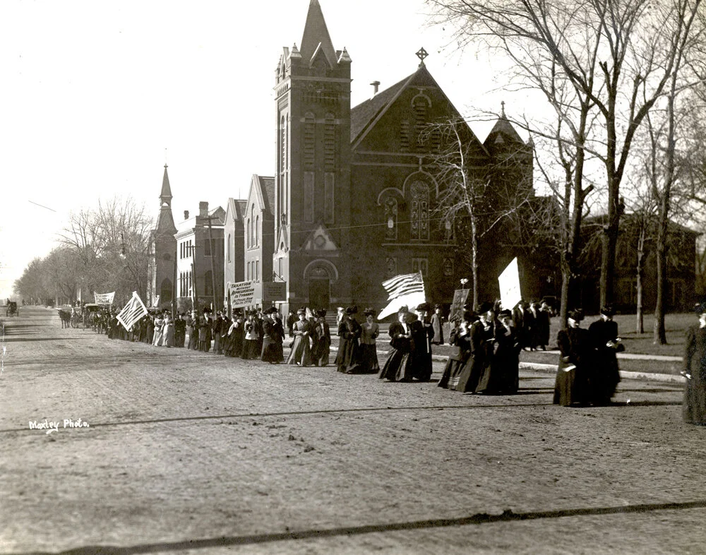 Boone, Iowa Suffragette Parade