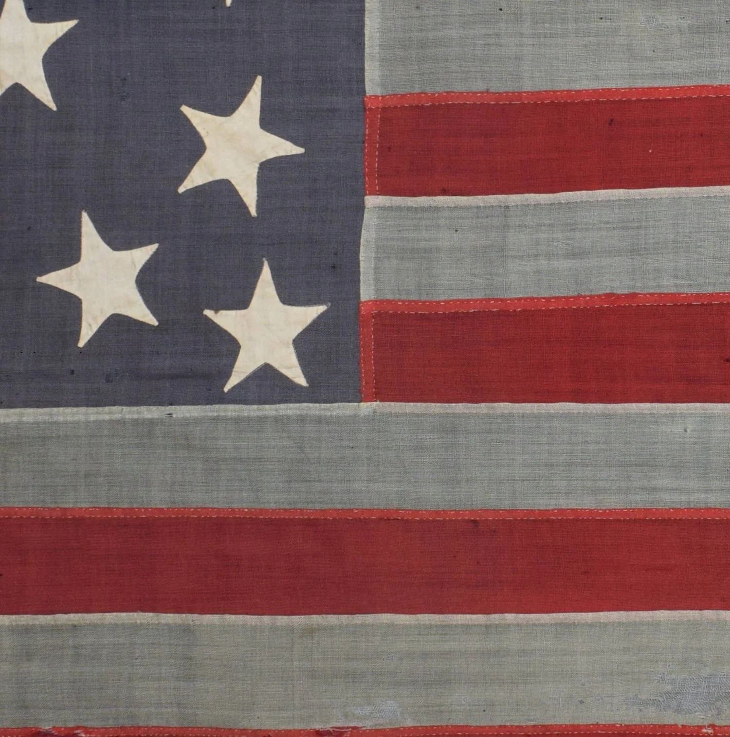 4. 13 Star Antique Flag with Medallion Pattern.jpg