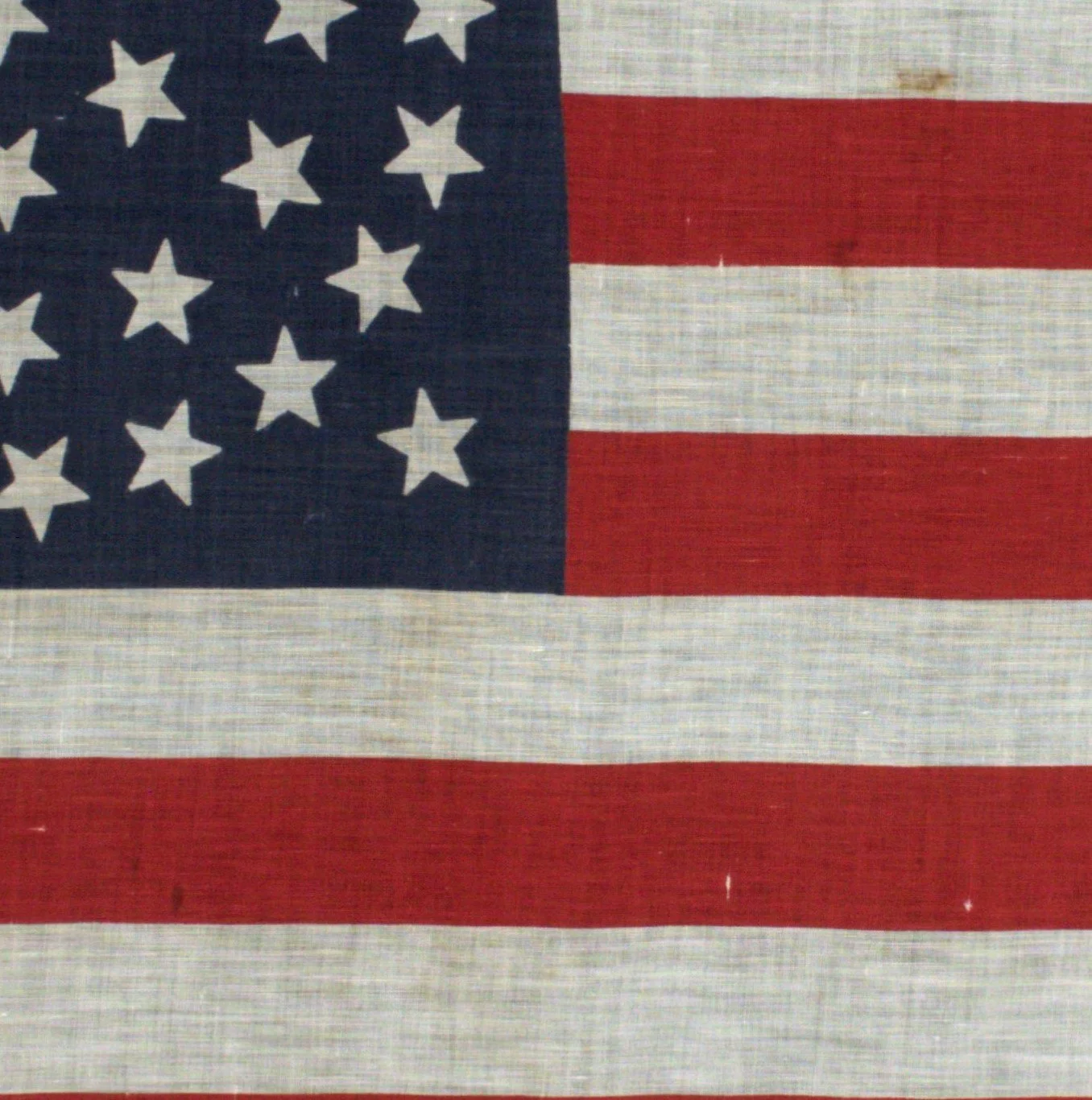 4. 44 Star Antique Flag with a Medallion Configuration.jpg