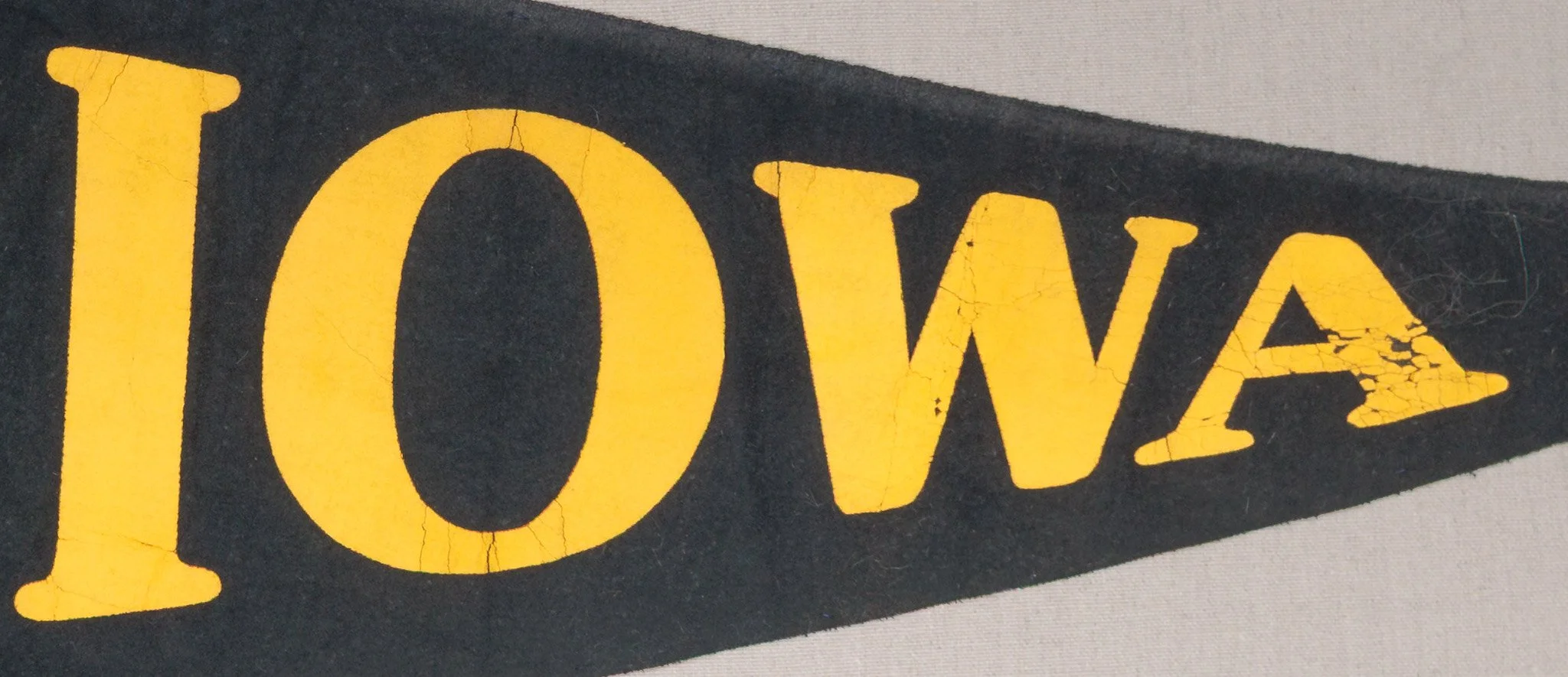Vintage Iowa Hawkeyes Pennant-4.jpg