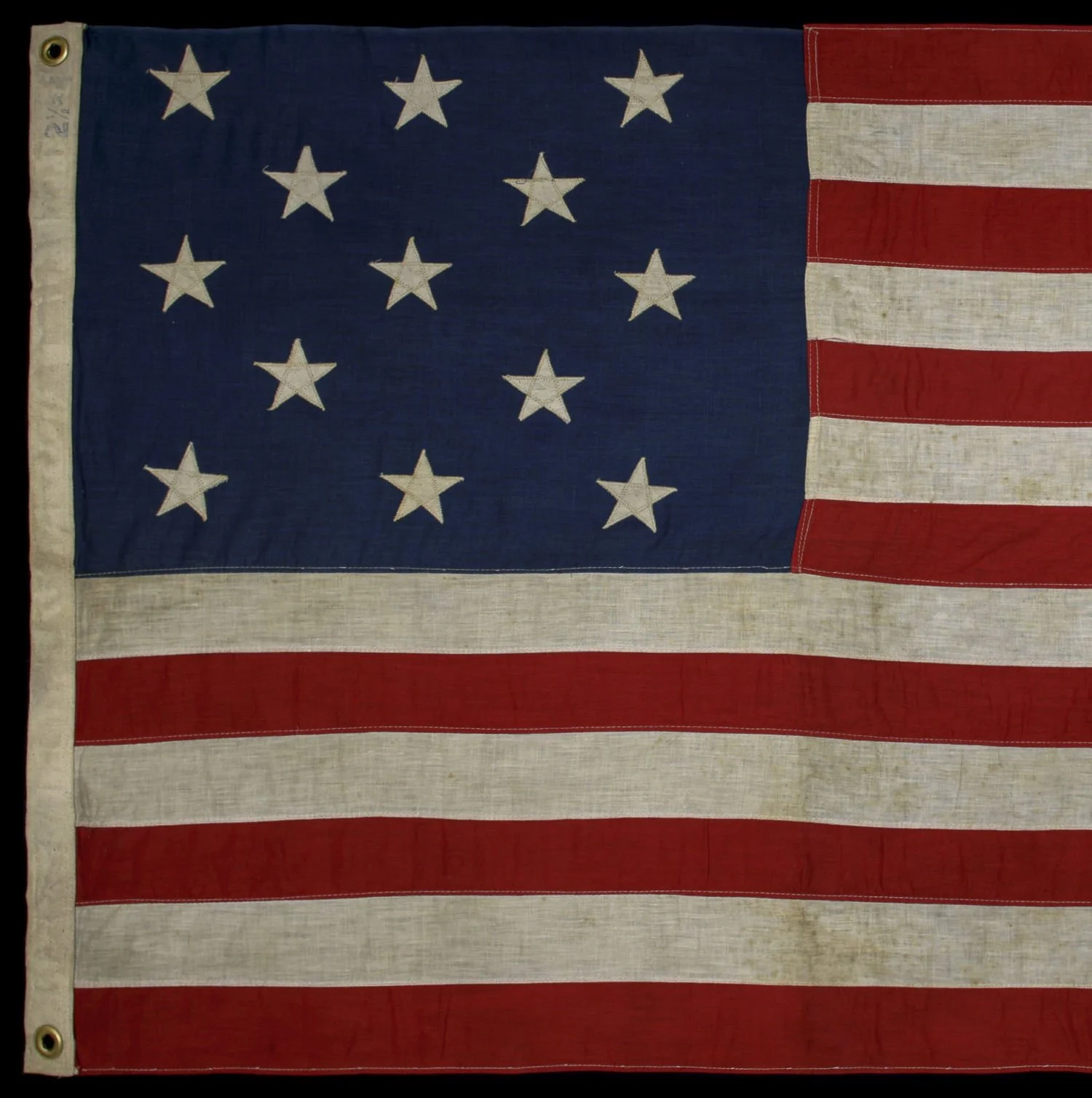 5. 13 Star Antique Flag.jpg