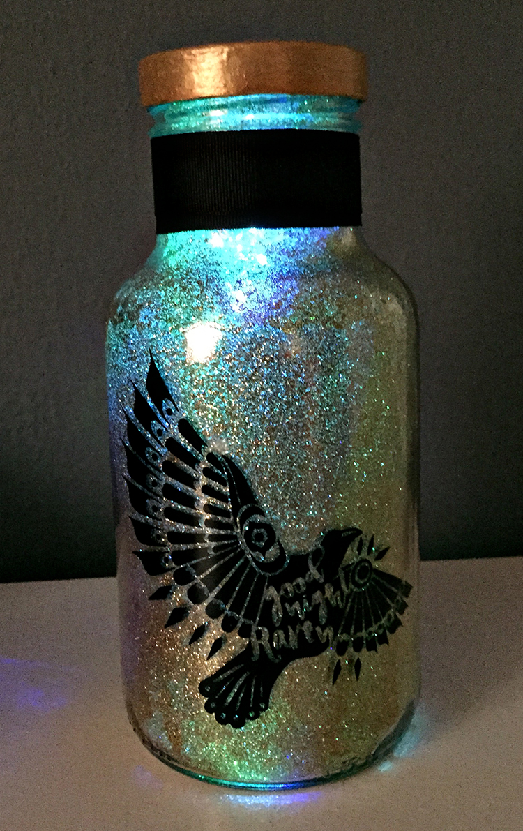 DIY Glitter Night Light | MeanRightHook.com