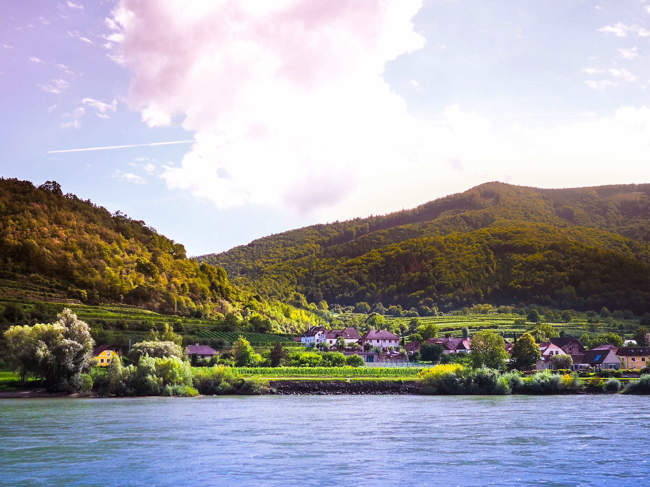Scenic cruise along the Danube is what European fairytales are made of. (PHOTO BY BIANCA BUSTOS-VELAZQUEZ)