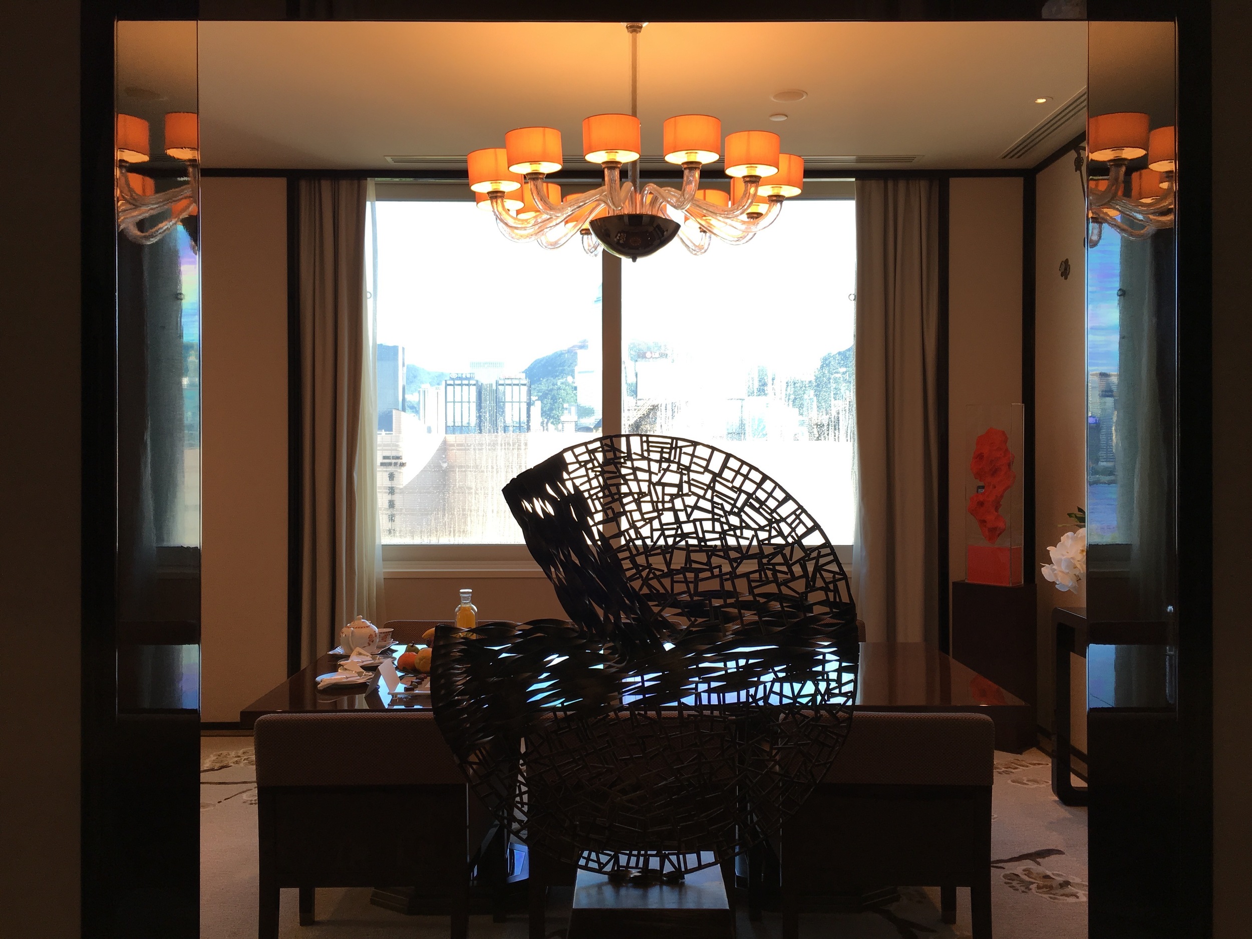 Suite entrance/foyer overlooking the Victoria Harbour and Skyline