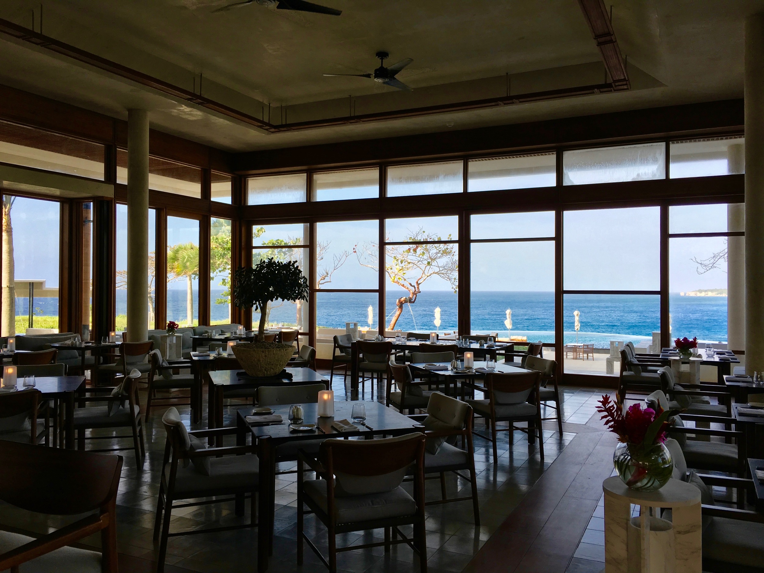 Main restaurant 