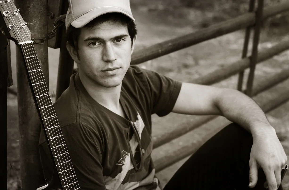 DavidJS-credit-TaraLaidlaw-0335v3crop.jpg