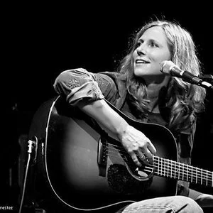 TRACY GRAMMER,  SUNDAY, JANUARY 8, 4 PM: