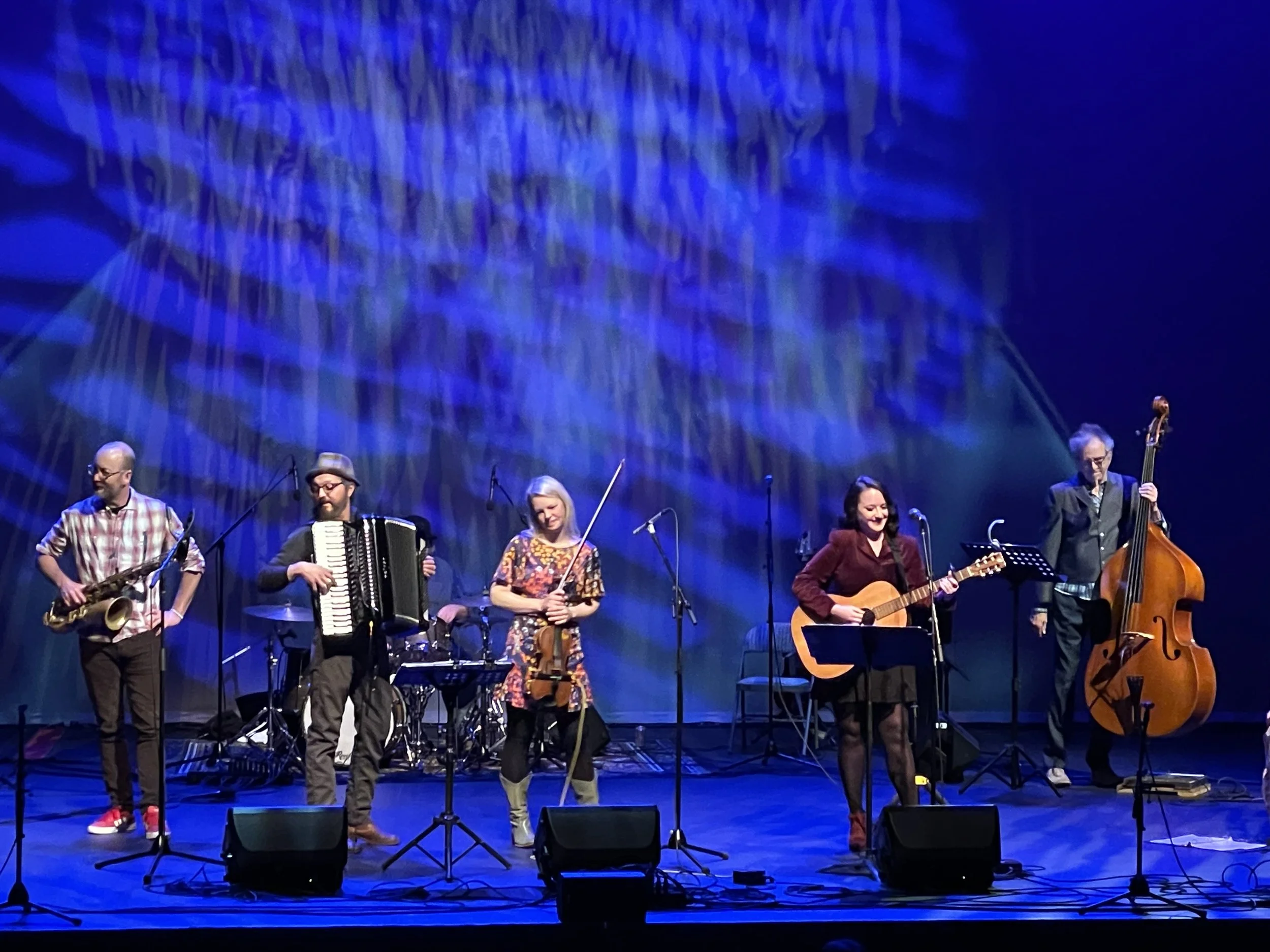 Baroque Betty and Mood Area 52: Two Local Greats in One Evening of Intimate Listening
