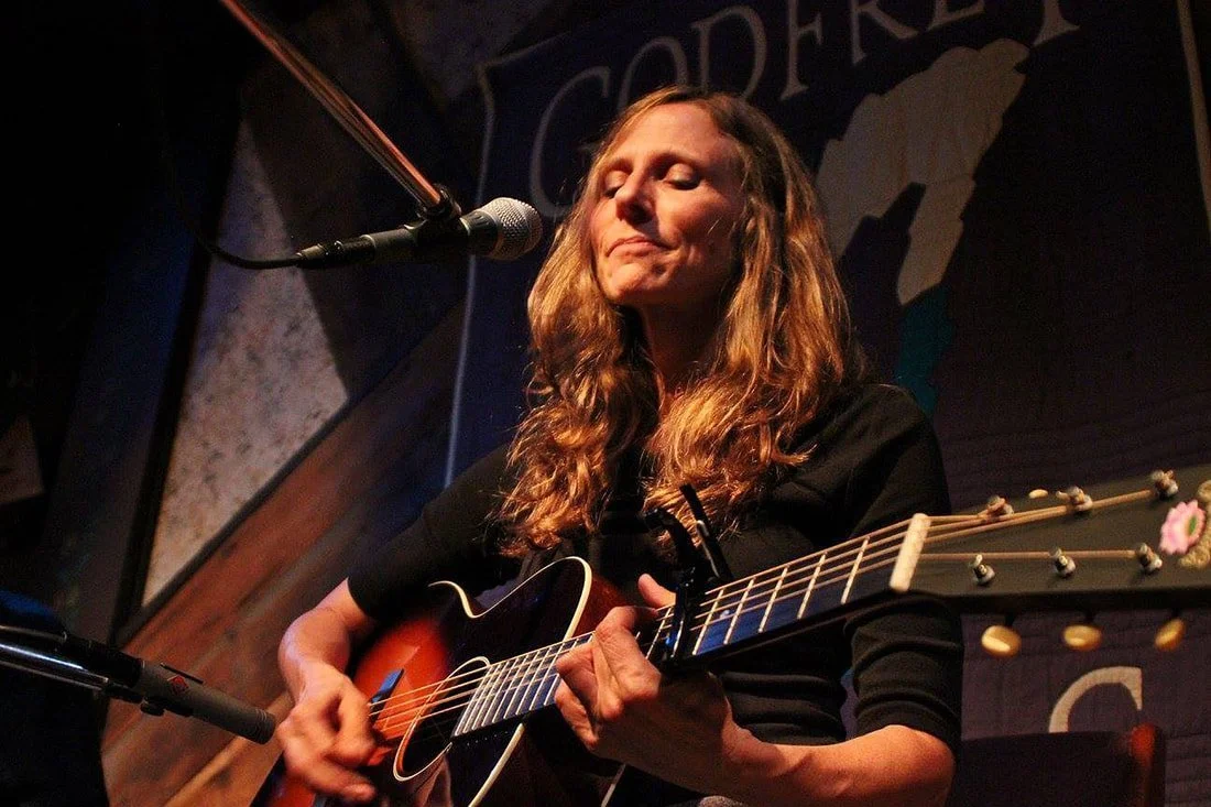 Folksinger Tracy Grammer, Northwest Favorite, with Katie Henry, at Unity of the Valley