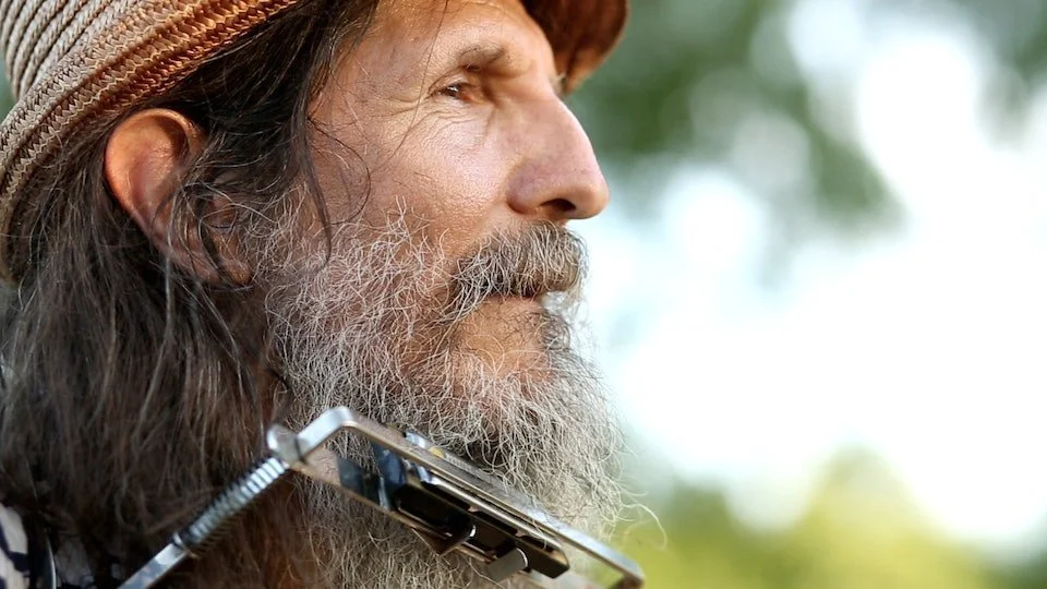 Brian Cutean  Wordless Solstice Guitar Concert