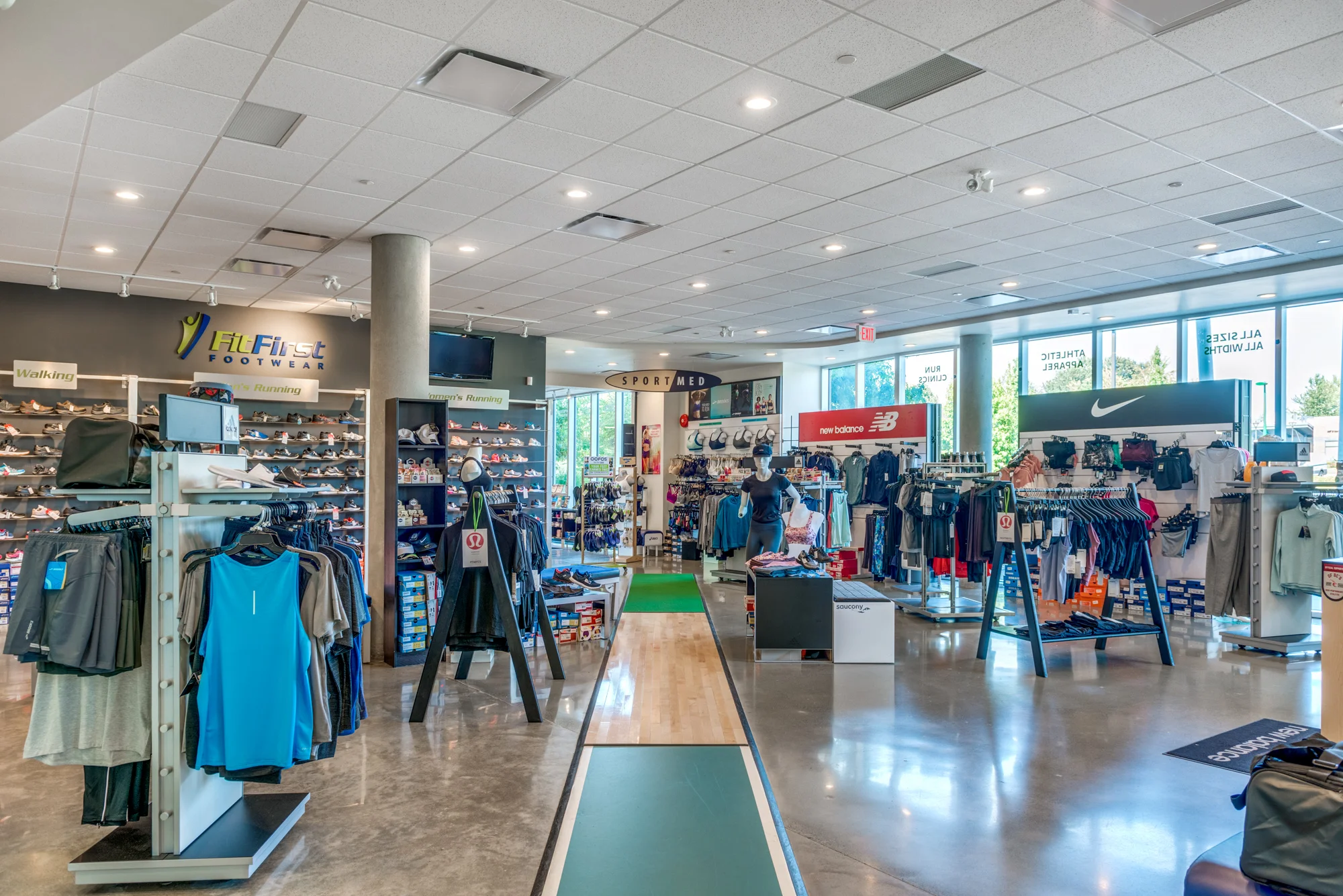 specialty running shoe store near me