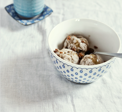 Frozen Banana with Cinnamon + Hemp