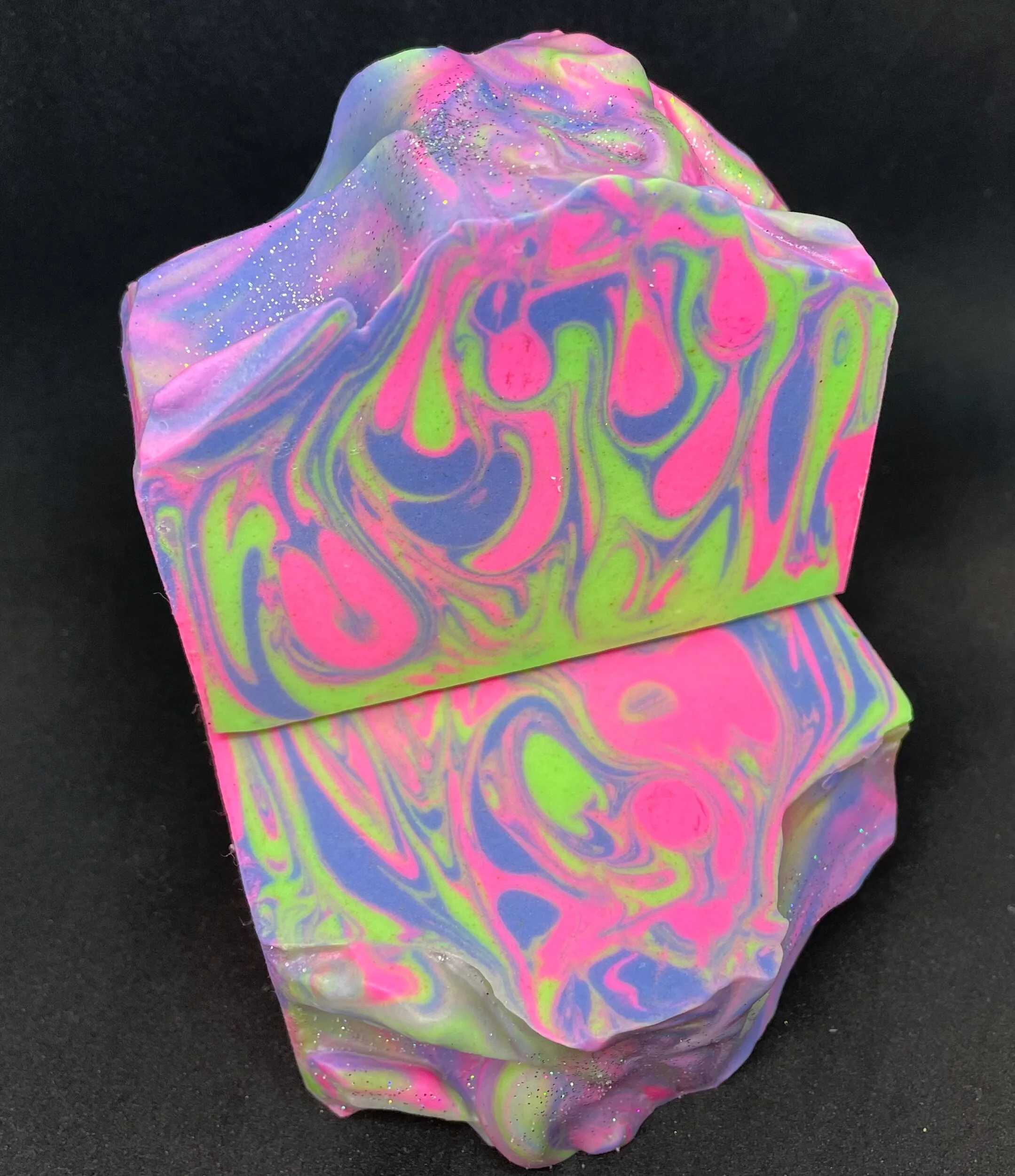 1275AAF6-3C4B-4C32-81AC-D403E39F2A33