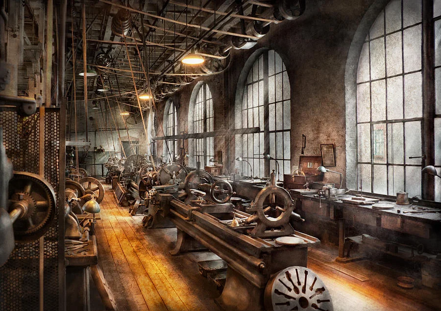machinist-a-room-full-of-lathes-mike-savad.jpg