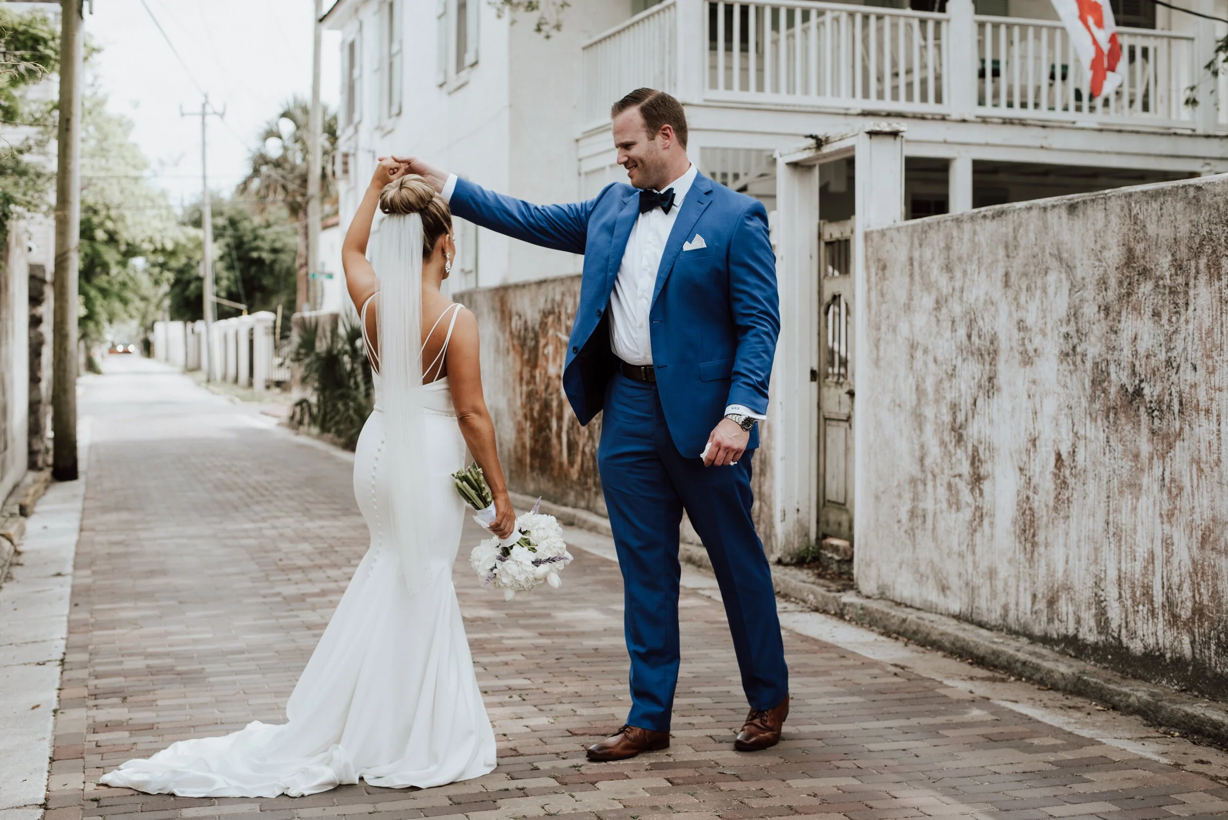 dancing wed street.jpeg