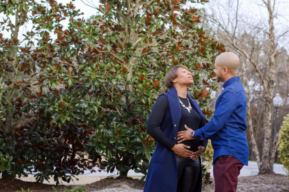 Maternity Photoshoot: Thomas Family Awaits Their New Addition