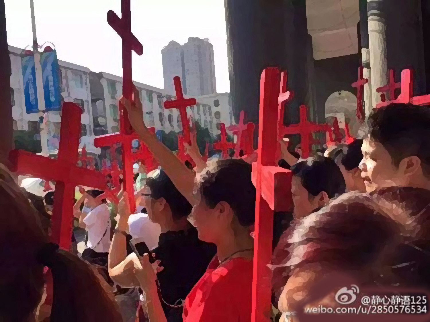 Christian protest erects 100s of crosses
