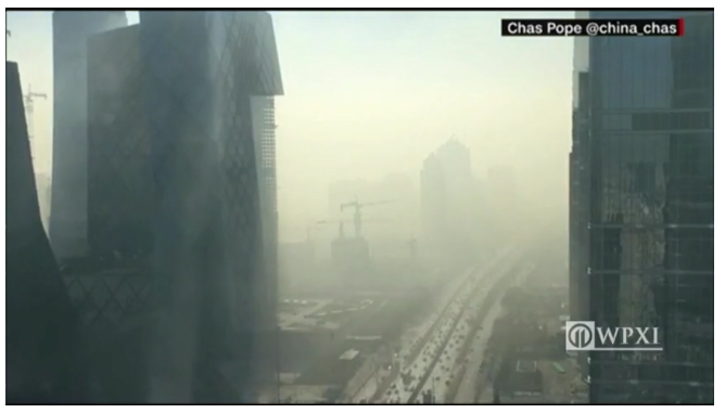Time lapse video: smog surging over Beijing