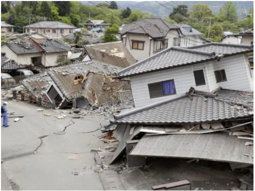 NEWS// Sichuan Earthquake