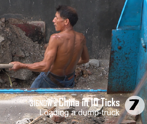 10 Ticks // Loading a dump truck