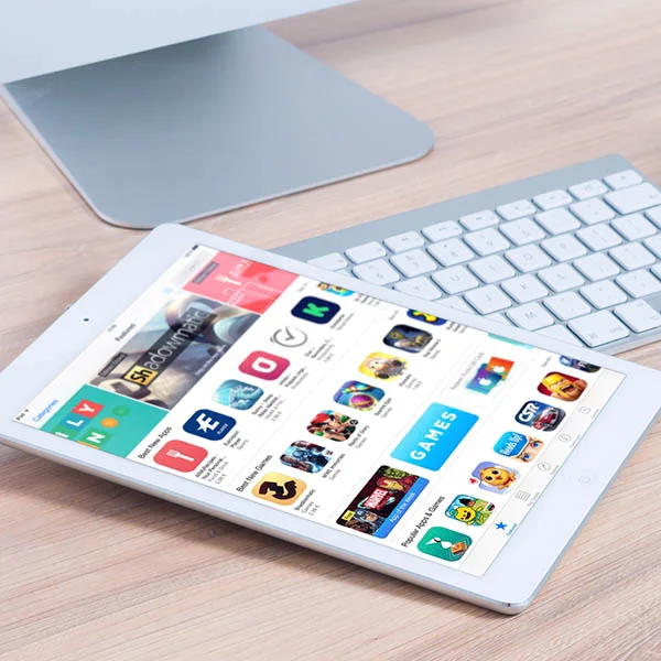 NEWS//The reach of China's internet grows 