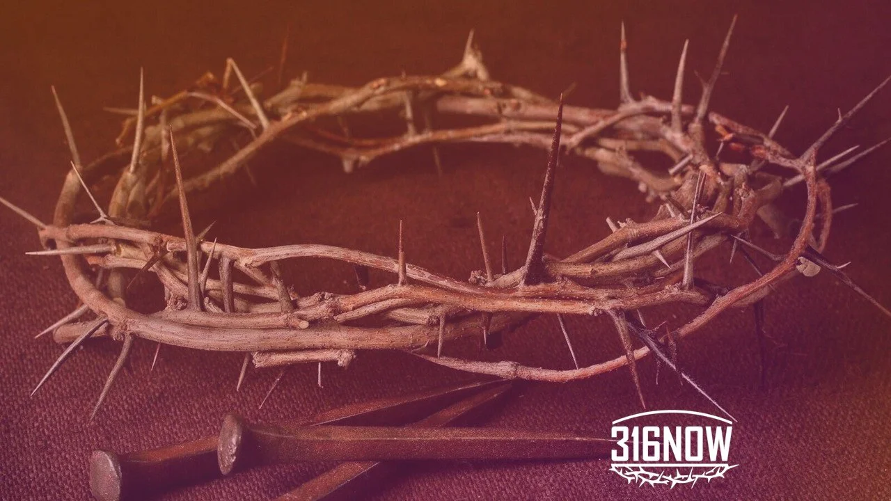 DEVOTION / Jesus wore a crown of thorns 