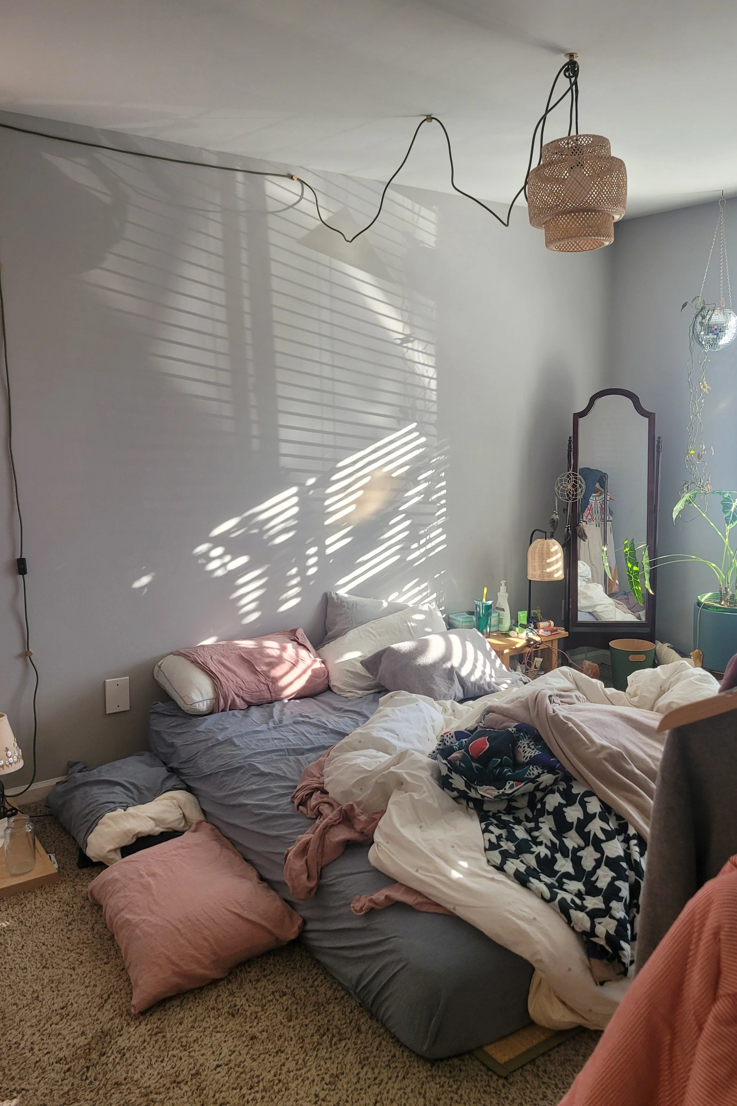 Light 33.jpg