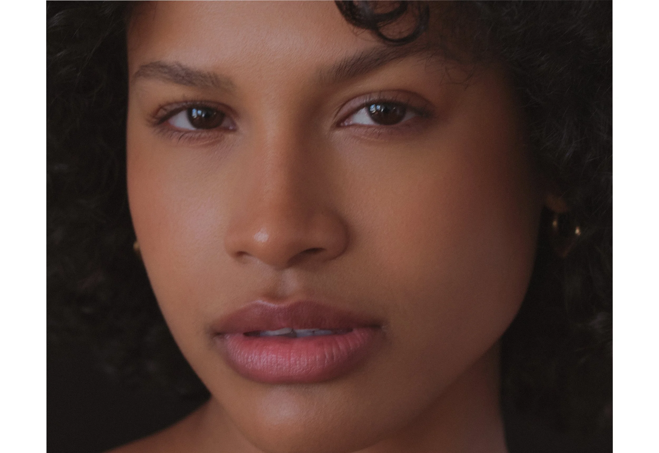 Azza's Webstie Layout_8.jpg