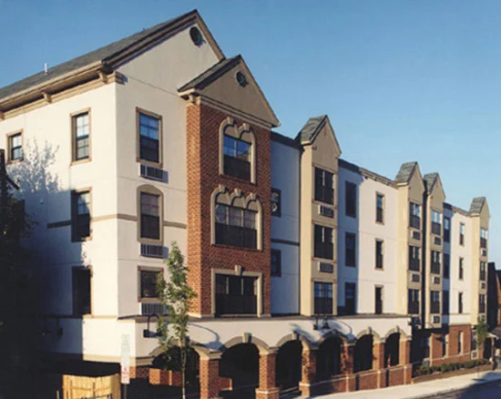 2nd_ave_chestnut_towers.jpg