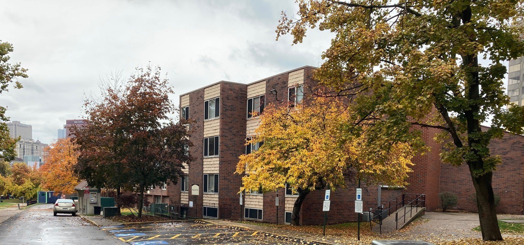 Allegheny Commons Apartments
