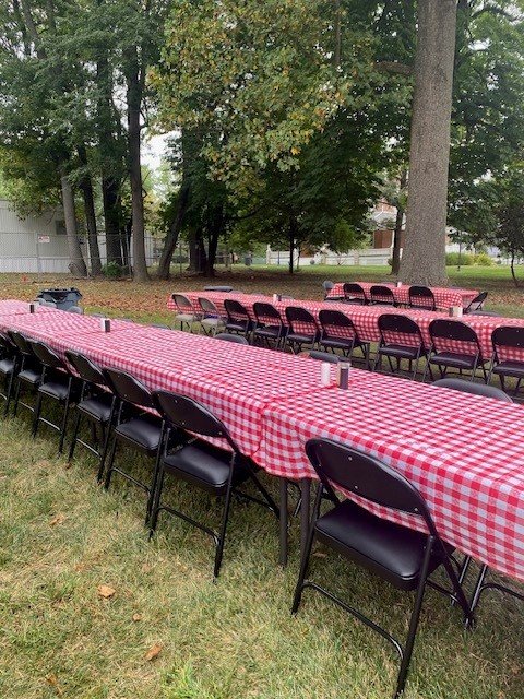 Lincoln Lunch Tables.jpg