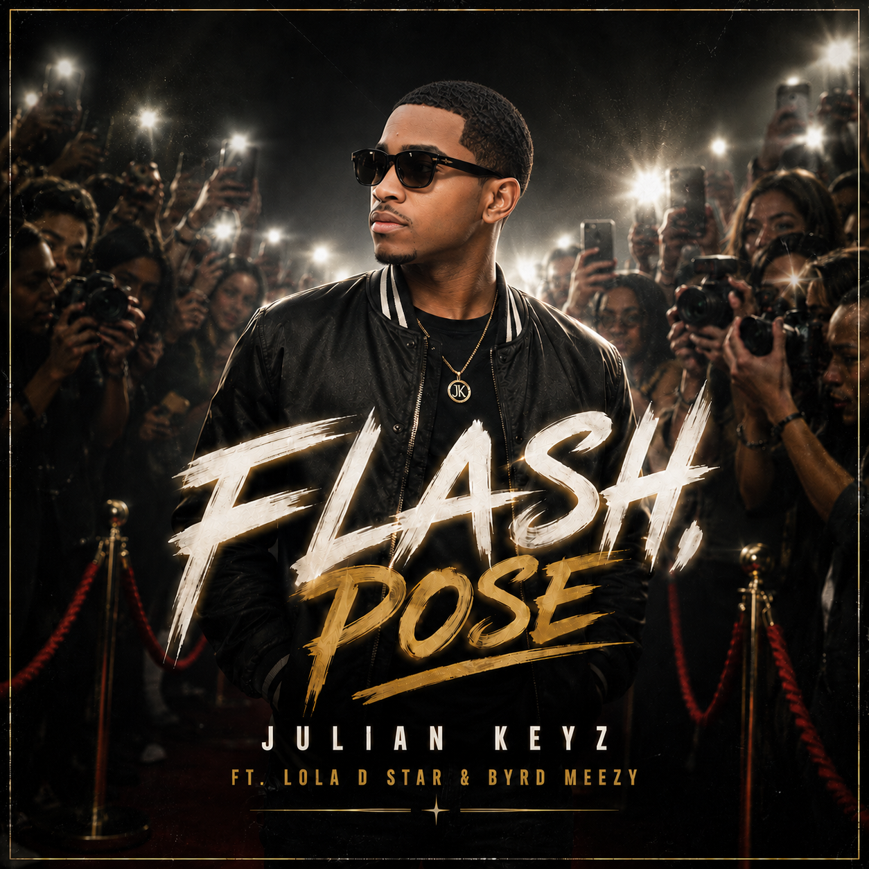 Flash, Pose (Single)