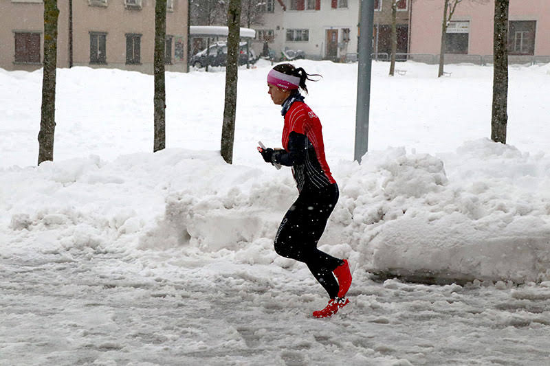 in azione durante la staffetta sprint. Foto: OLG Pfäffikon