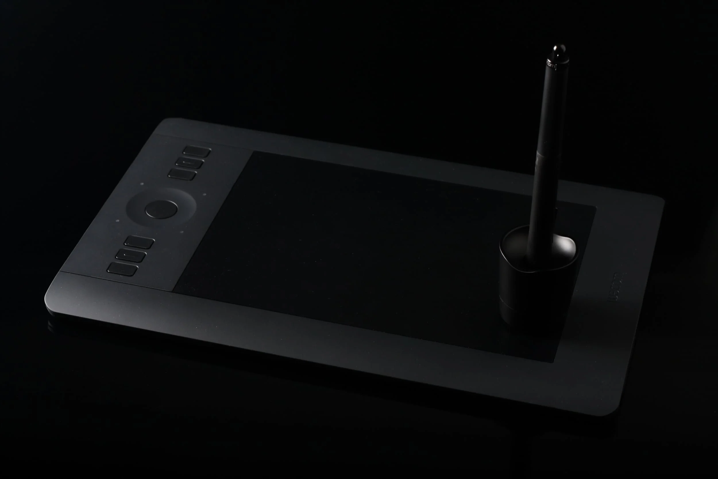 Pacshot af Intuos Pro Small (Min egen)