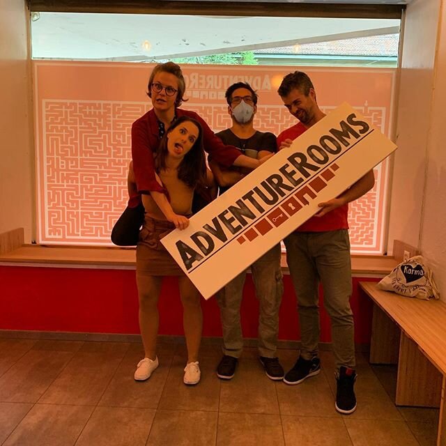 Strike a pose - 🤪 - 📸 peeeeerfekt, moll, 5 ⭐️ 🎉🎉 merci f&uuml;r den Lacher 🤩 #adventureroomszurich #z&uuml;rich #z&uuml;richcity #familienzeit #spa&szlig;mitfreunden #funinzurich #spassinz&uuml;rich #whattodoinzurich #wastuninzuerich #escaperoom