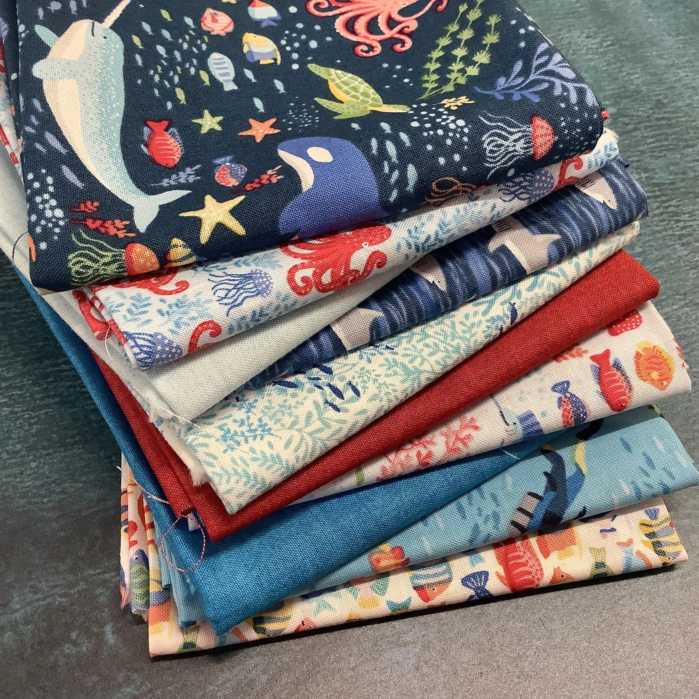 Deep-Blue-Sea-fat-quarter-bundle-Hometown-Quilts-UK