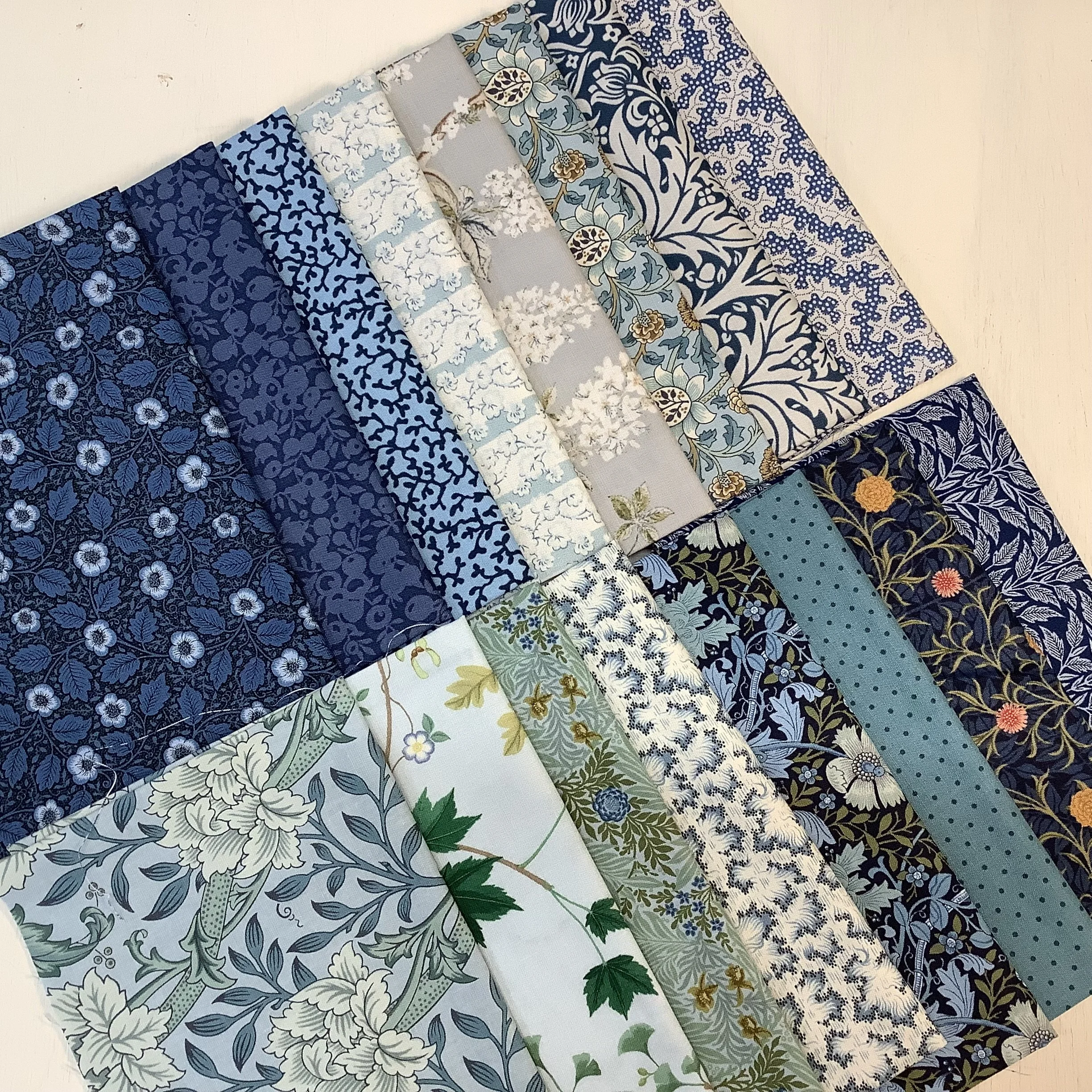 Singing-the-Blues-fat-eighth-bundle-Hometown-Rochester-UK