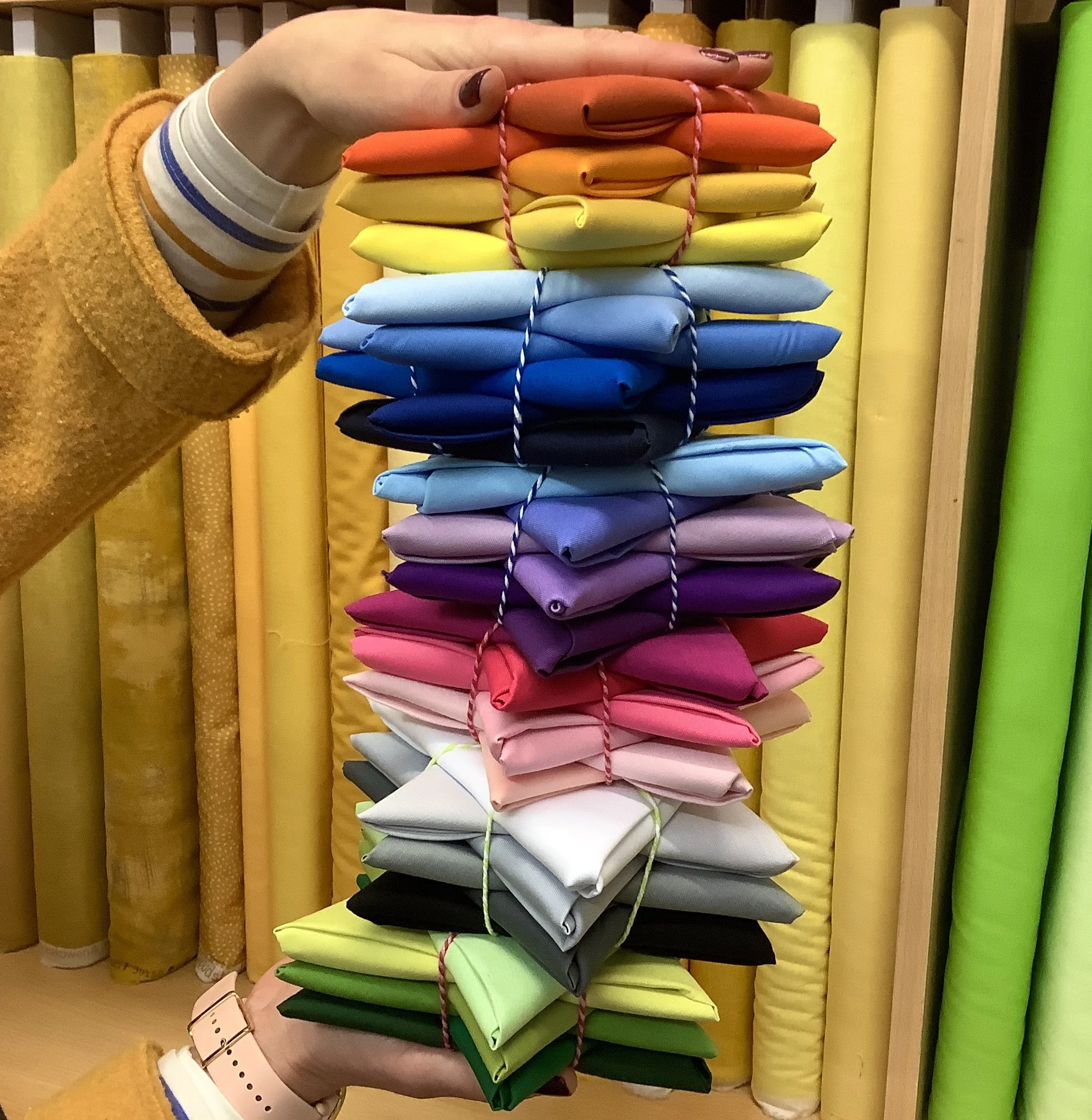 Spectrum-fat-quarter-bundle-UK-Hometown-Rochester