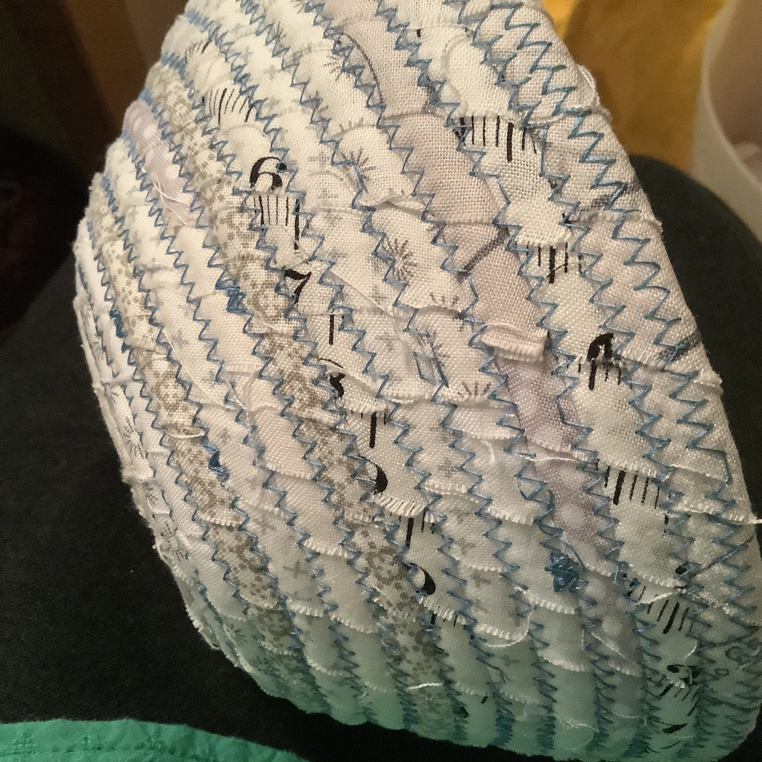 Coiled-fabric-bowl-workshop-Rochester