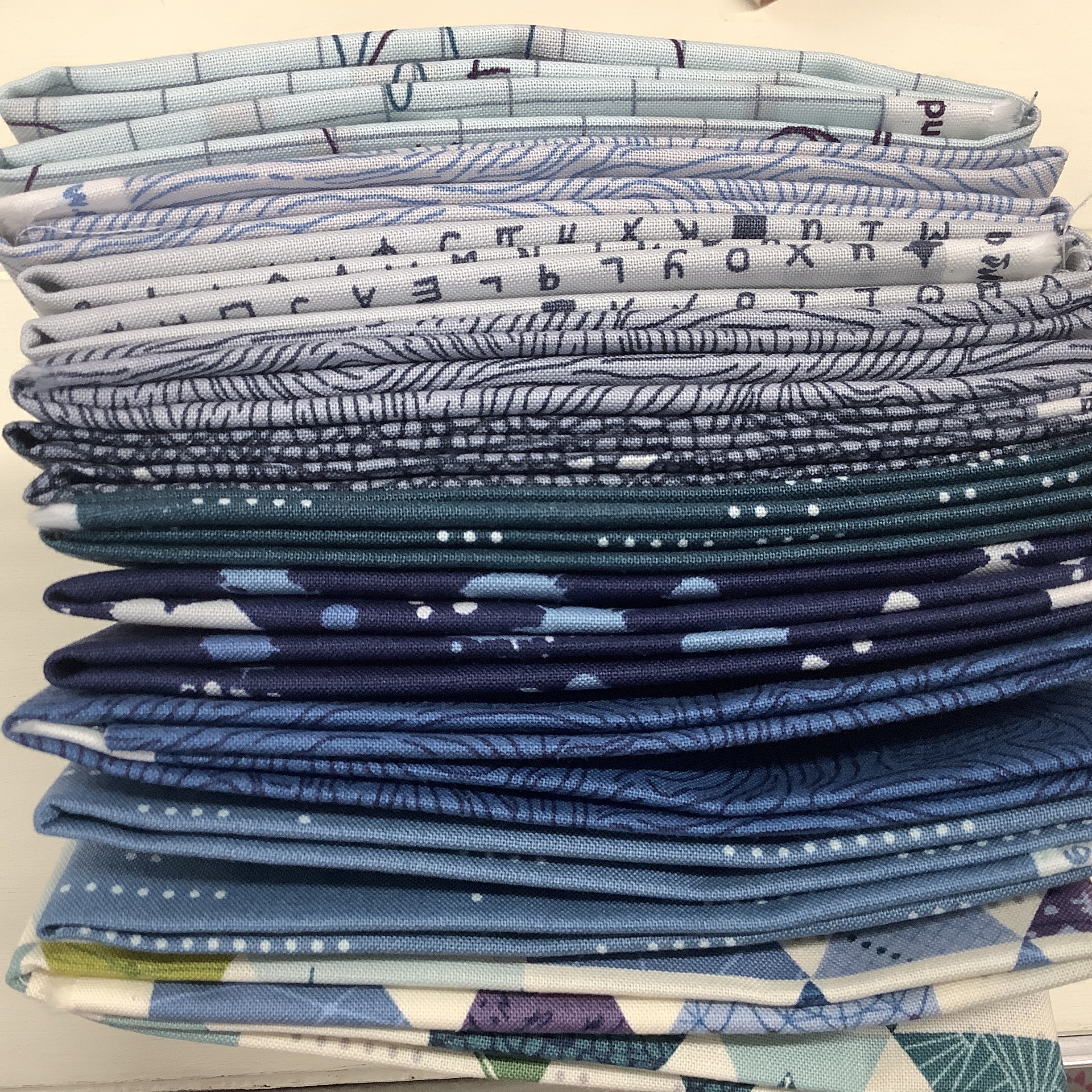 Sleuth Fabric Bundles by Giucy Giuce – sewmodernchicky