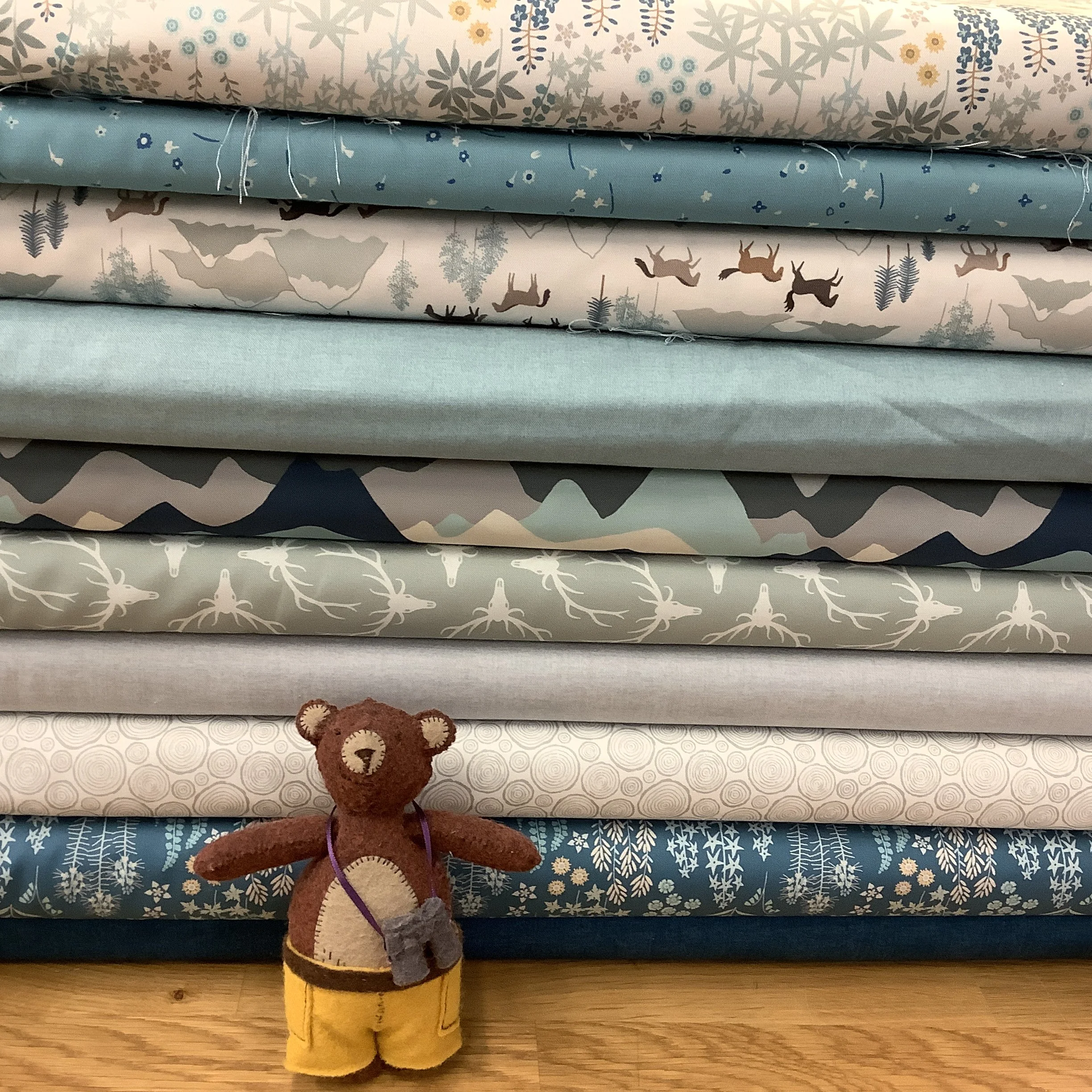 Horizon-fat-quarter-budle-Figo-Hometown-UK-quilt-shop