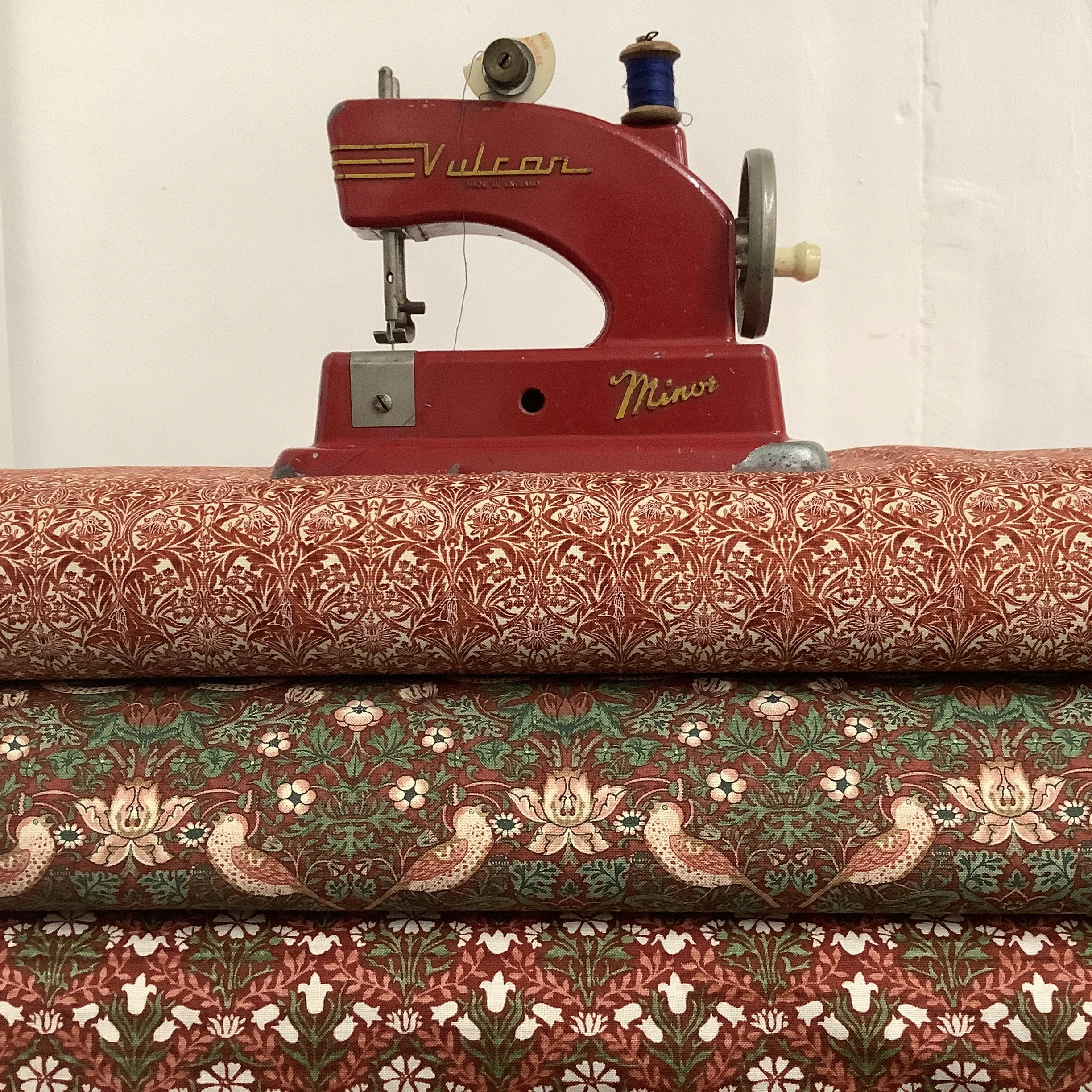 William-Morris-Cotswold-collection-UK-quilt-shop